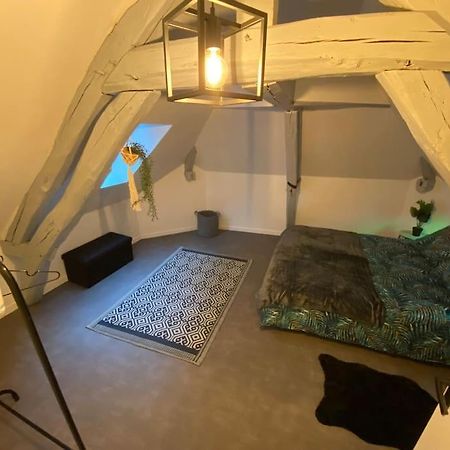 Super Appartement T3 Proche Gare Sens Exterior photo